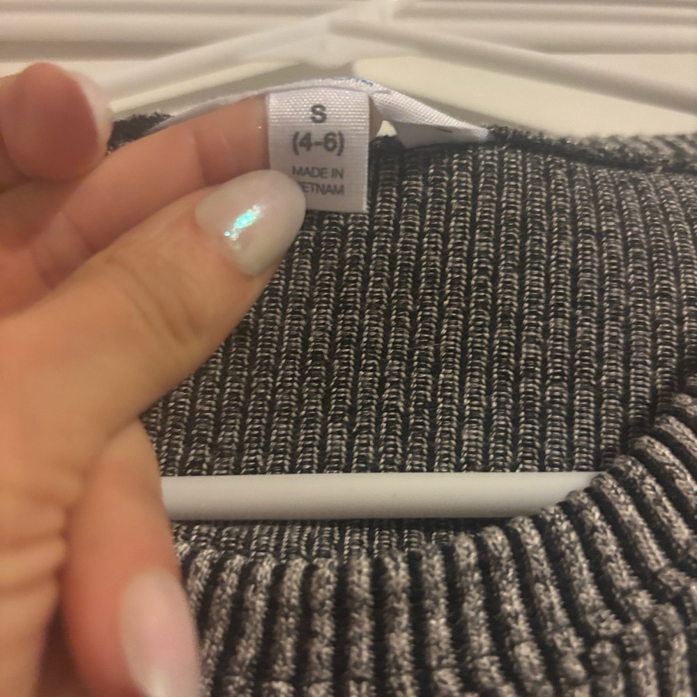 Stylish Black and White Women's Sweater